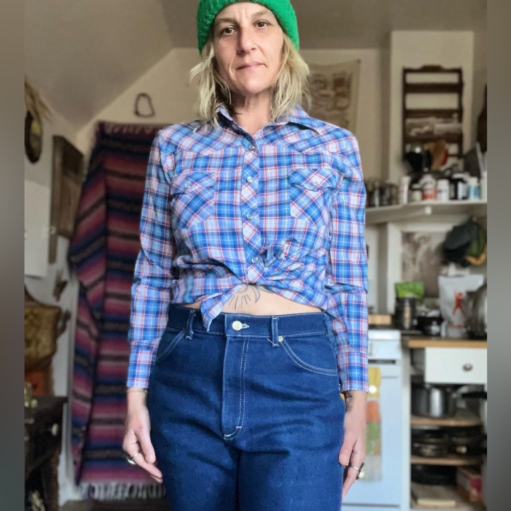 1980’s vintage high rise LEE jeans womens size 32 waist